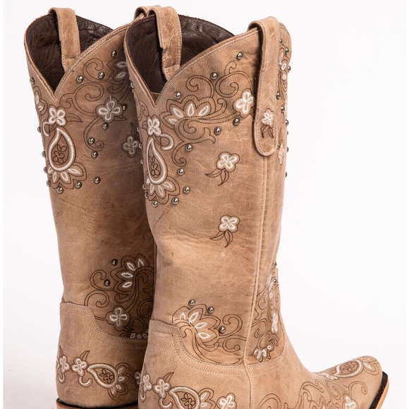 ‼️ISO LANE WOMEN'S SWEET PAISLEY BOOTS - SNIPTOE - Picture 2 of 3
